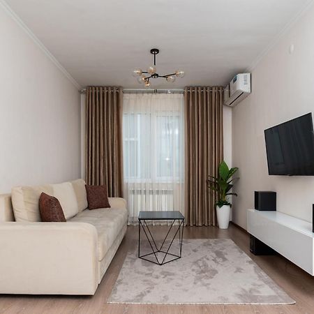 Green Park Apartment Ташкент Екстериор снимка